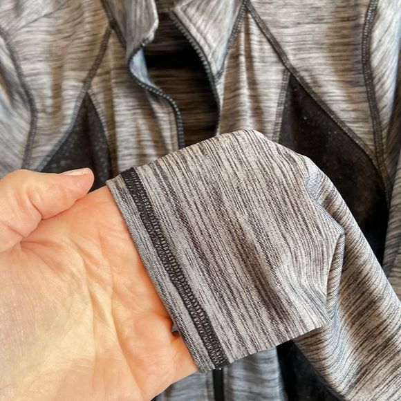 Maurices Activewear zip up jacket - Picture 10 of 14